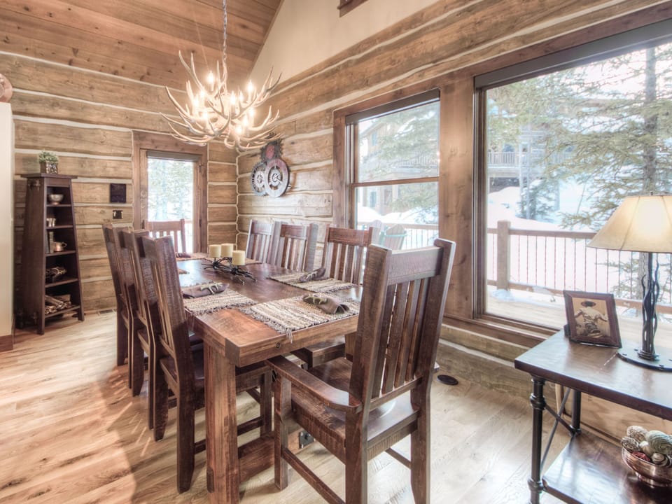 Powder Ridge Oglala 13, Dining, 2