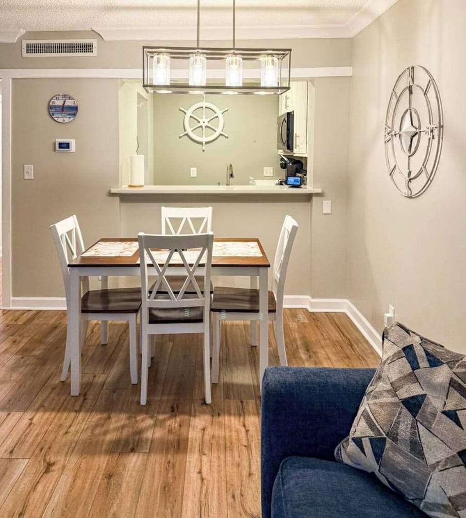 Dining/Living Room