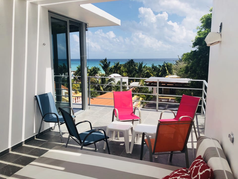 Casa Alma: Carribbean View from Studio Terrace
