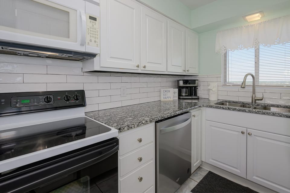 The kitchen was recently tastefully remodeled!