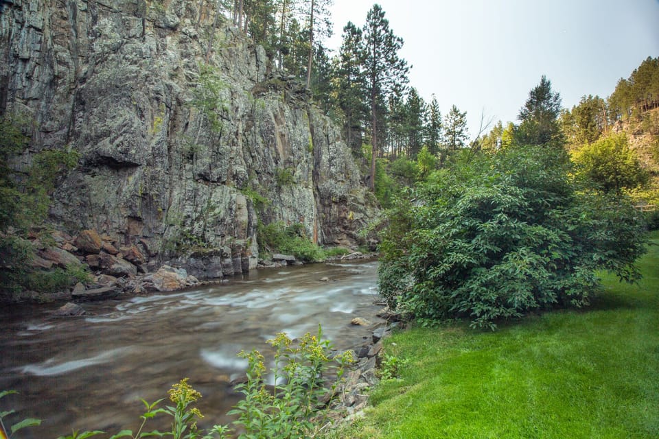 Great fishing spot right from the backyard!