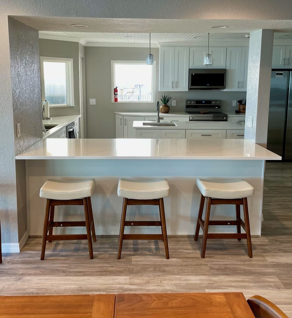 Kitchen with all you need to prepare and/or serve meals if you choose to eat in
