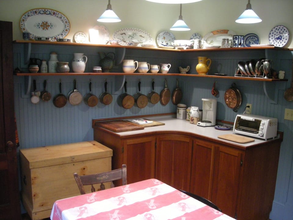 Another view of the kitchen