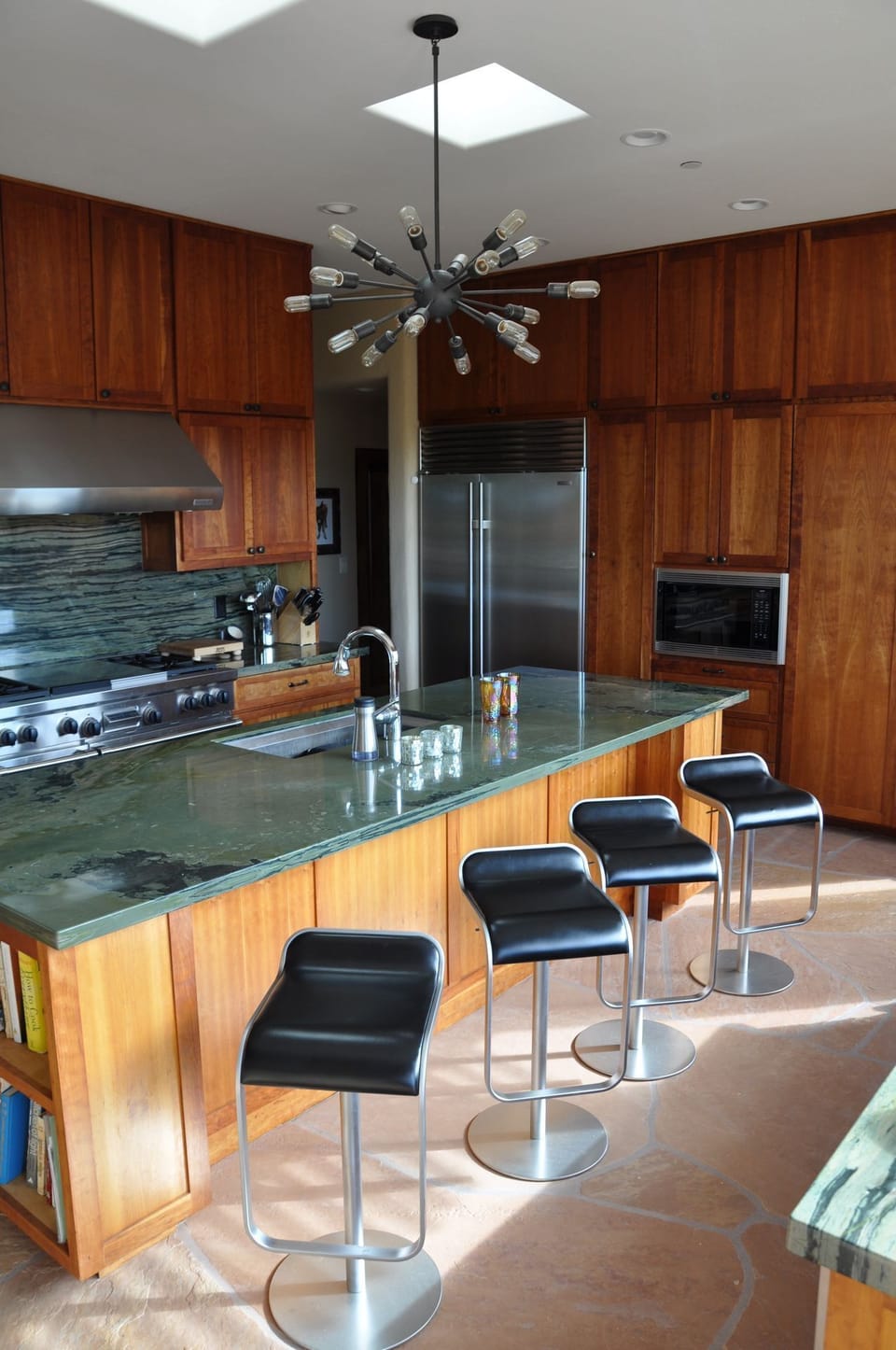 Kitchen island area (10 feet x 4 feet)