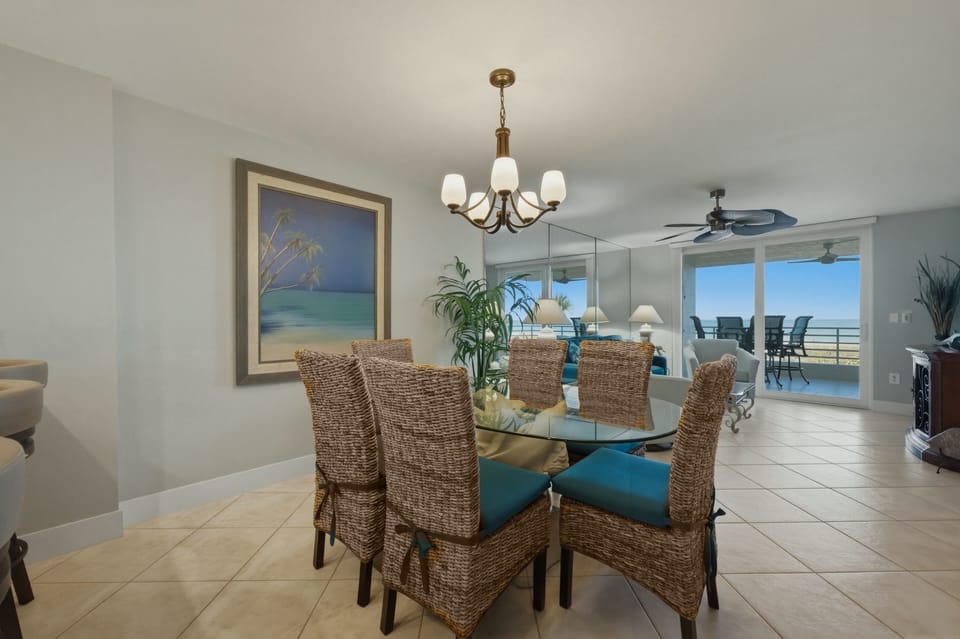 Dining table for 6 with dolphin pedestal base