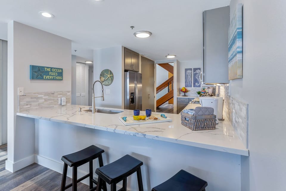 Kitchen with extra bar seating