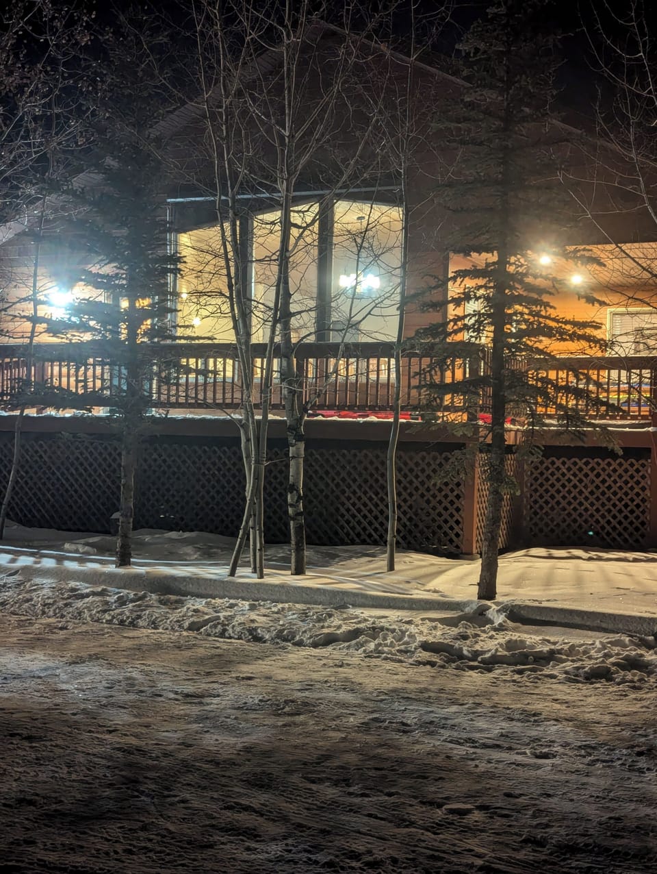 PXL 20241126 044546805