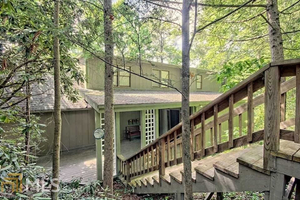 Front of "LakeHaven Vista"