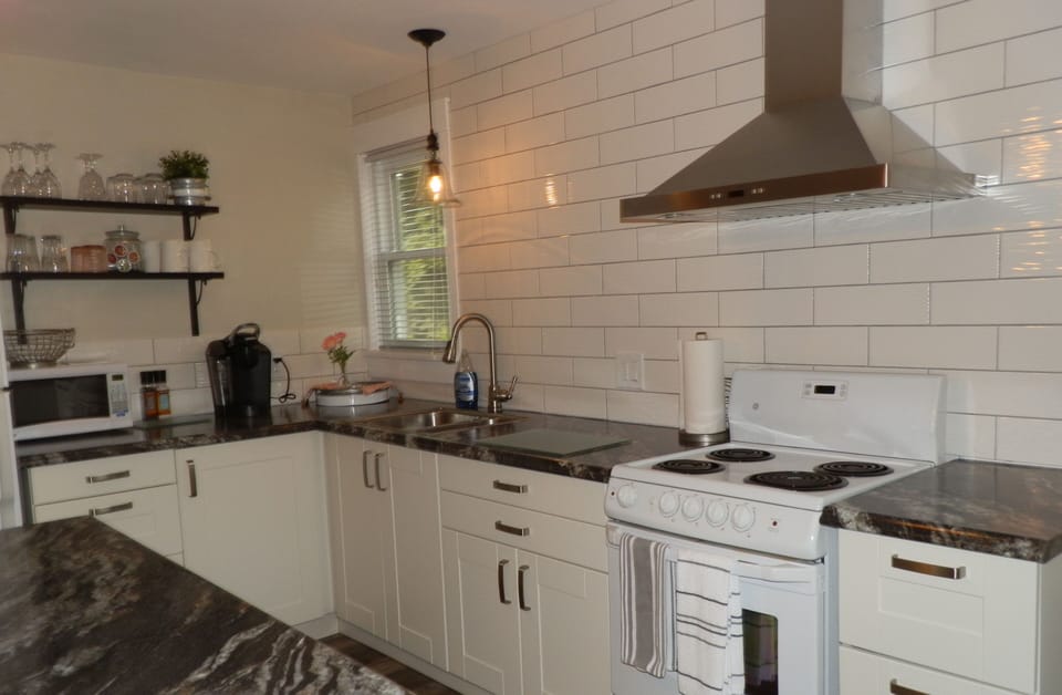Fully equipped kitchen with everything you need. 