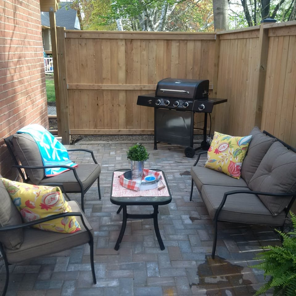 Another view of the courtyard, standing near the hot tub.
