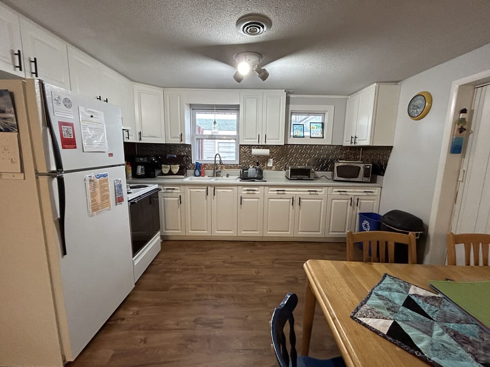 fully stocked kitchen