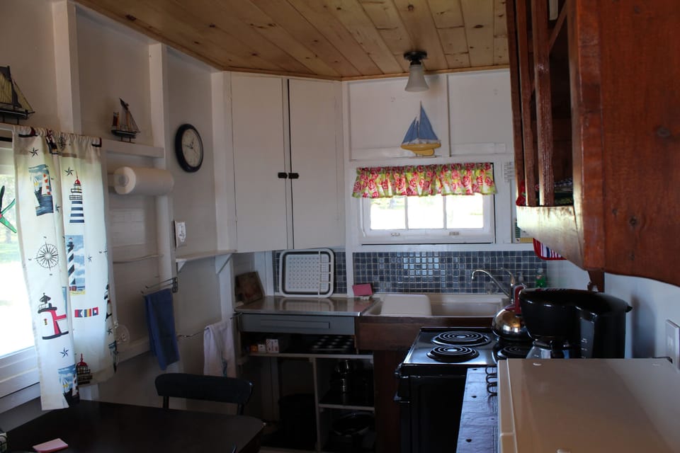 Narrow kitchen