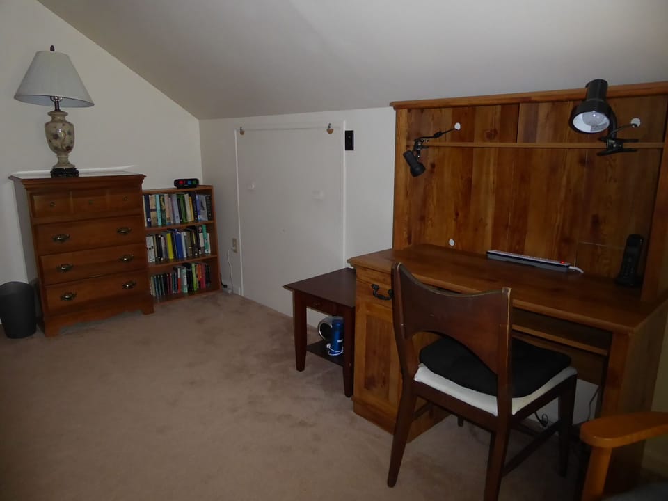 Upstairs open room outside bedroom