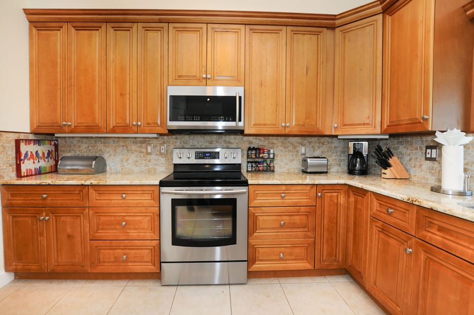 Enjoy cooking in a fully equipped kitchen
