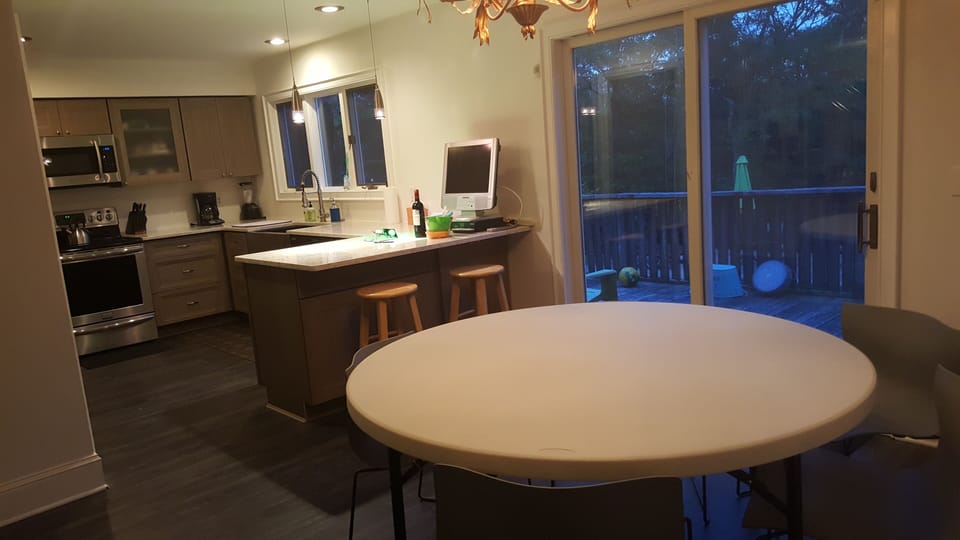 Dining area - seats 8