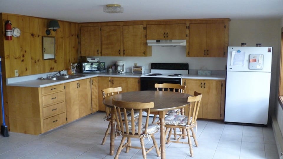Downstairs kitchen