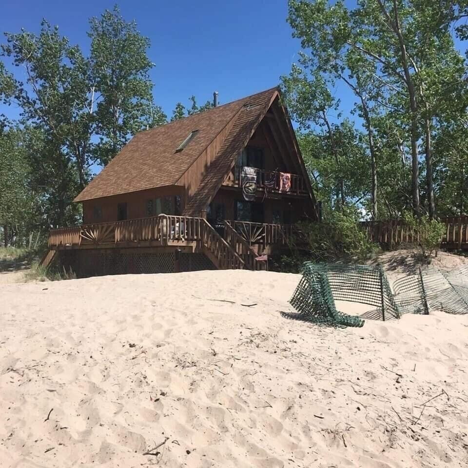 #BeachHouse