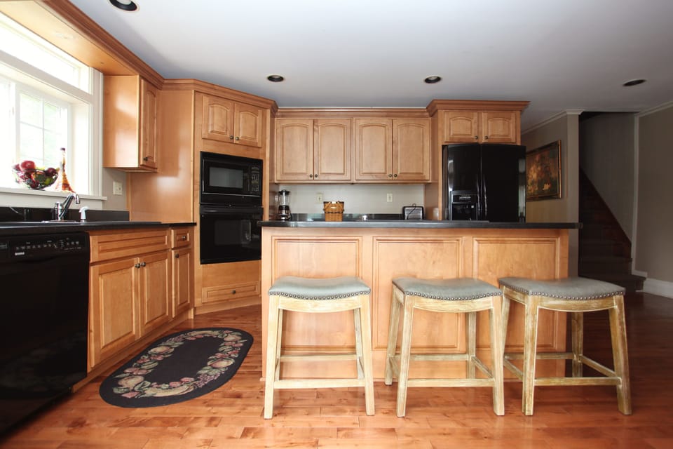 Seating area at Center Island in Kitchen