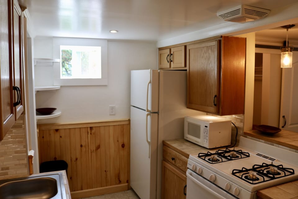 Full size appliances. 