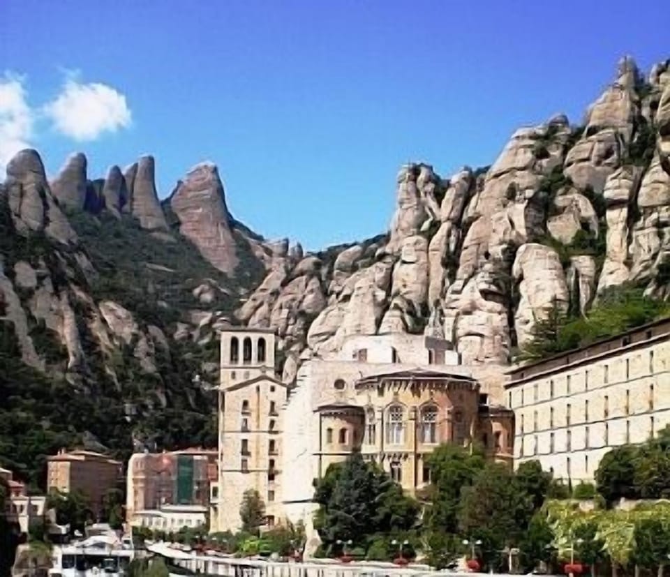 Monastir de Montserrat with Black Madonna
