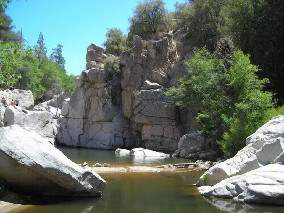 Aztec Falls - Devil's Hole Hiking Trail
15 minute scenic drive away