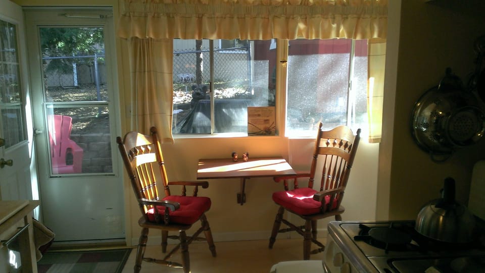 Breakfast Nook