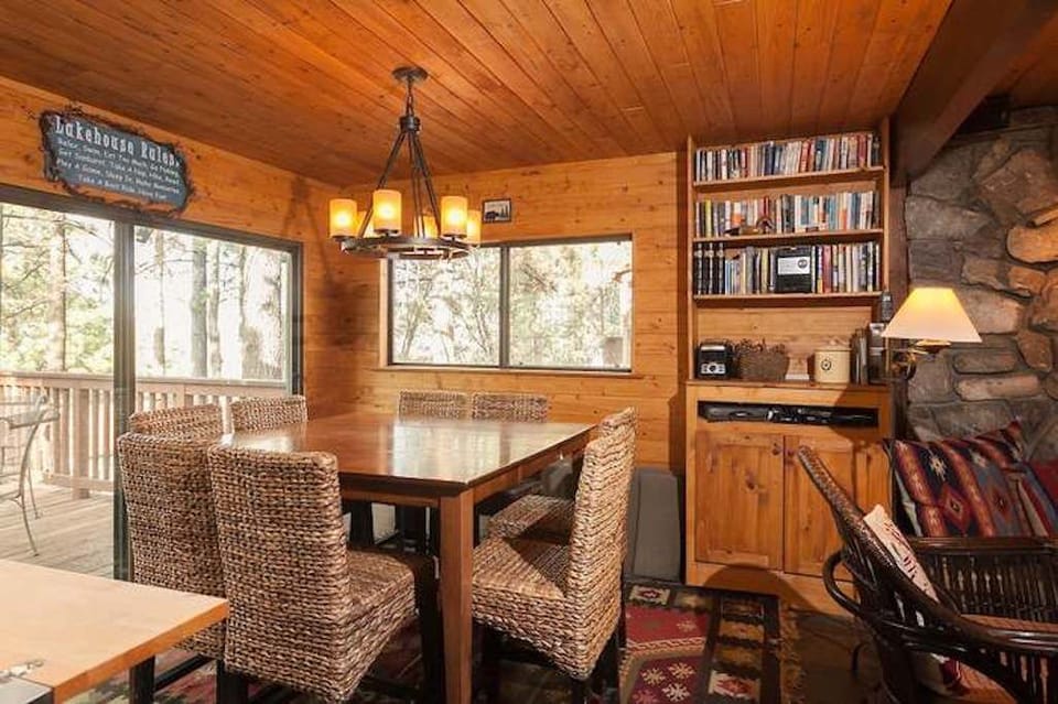 Dining area with seating for 8