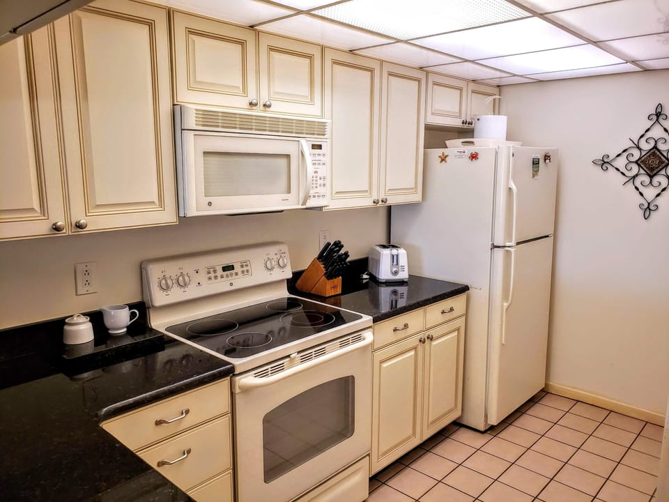 Updated spacious Kitchen