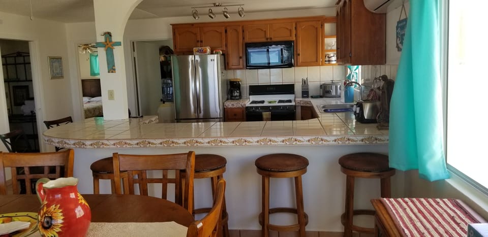 Kitchen and Bar