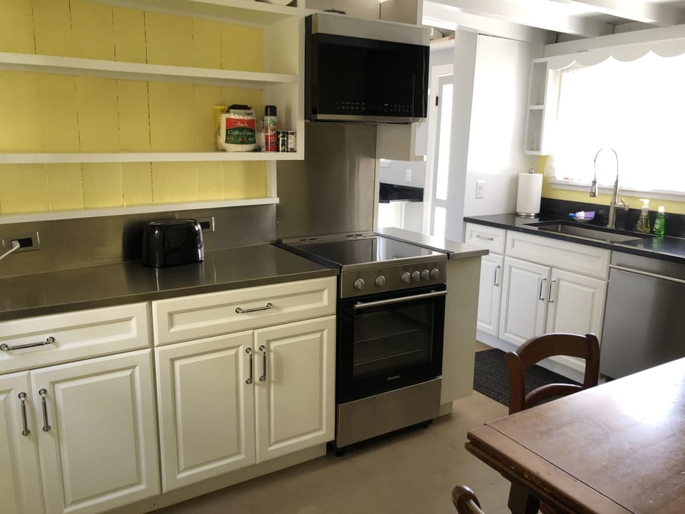 Kitchen area.