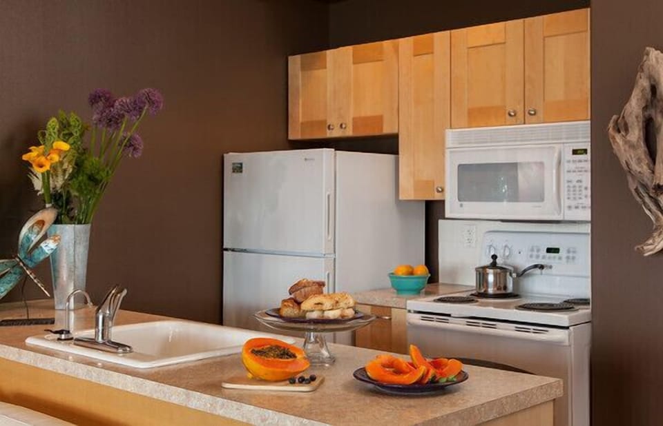 Full Kitchen
