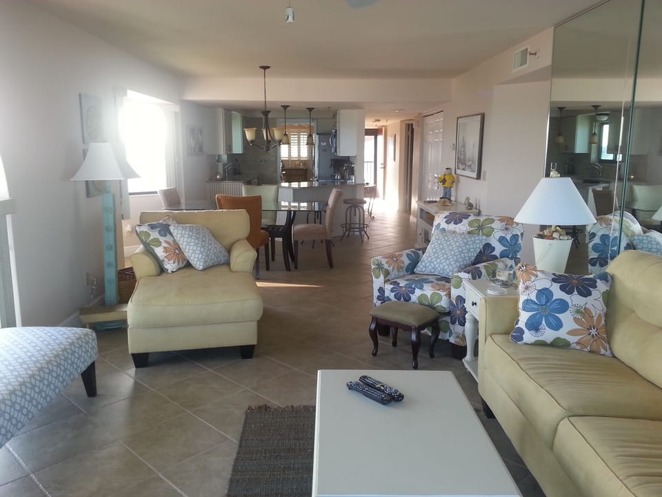 Living room / Dining room
