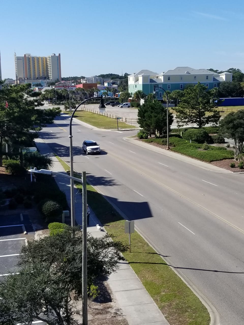 Downtown only 2 block walk