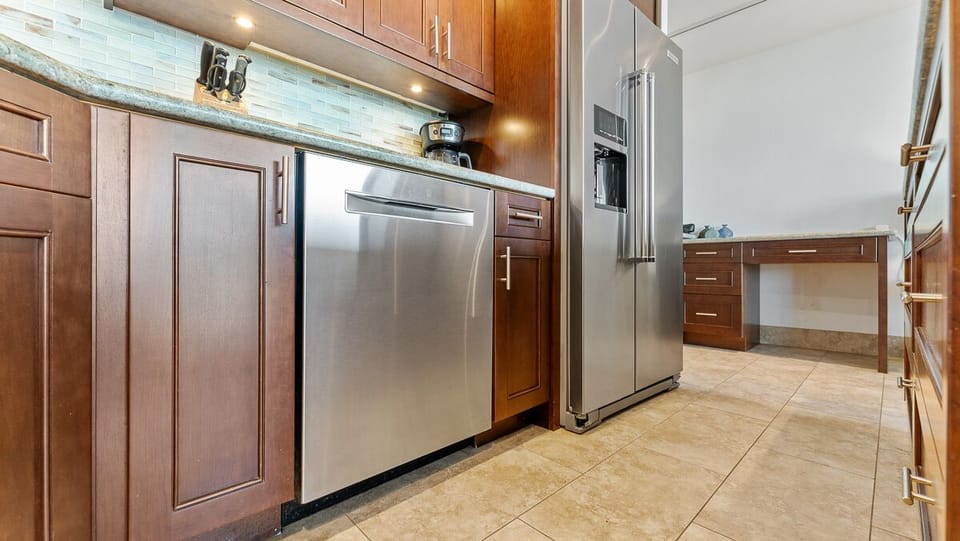 Stainless steel Professional Series appliances.