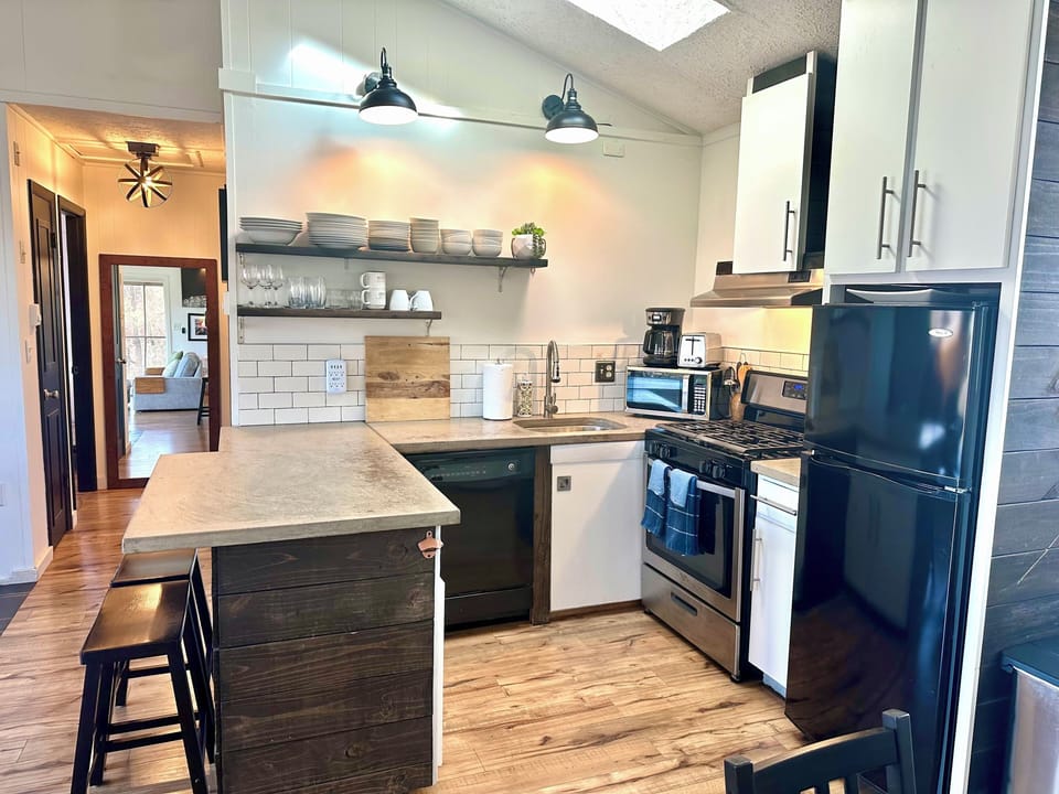 Fully Stocked Kitchen