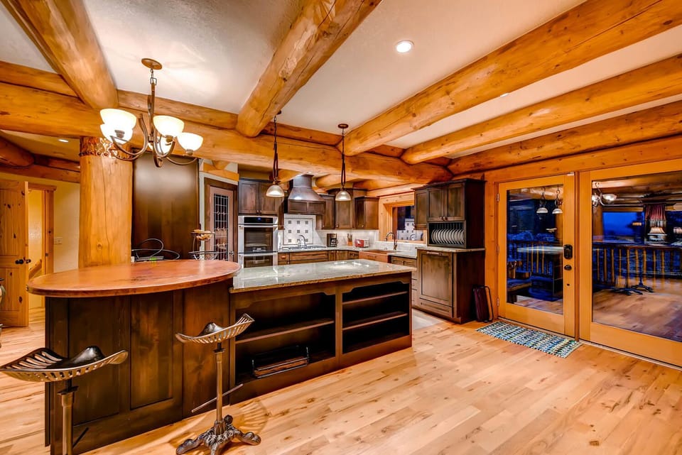 Wonderful chef kitchen with all amenities and wonderful view
