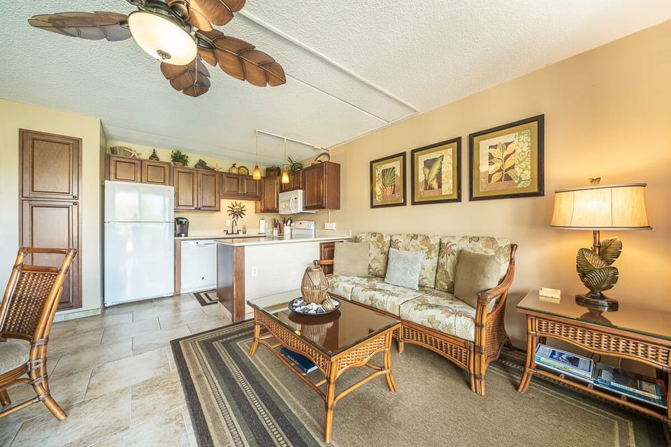 Paradise is waiting for you!  Book now, this unit books fast and far in advance
