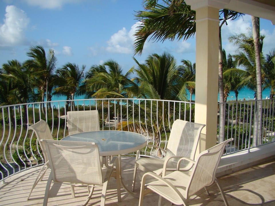 Balcony and glorious views