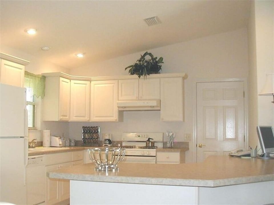 Clean, Bright, Open Kitchen.
