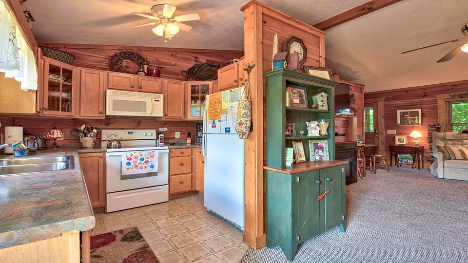 Kitchen fully stocked with all you need to cook while you are there. Entry Level