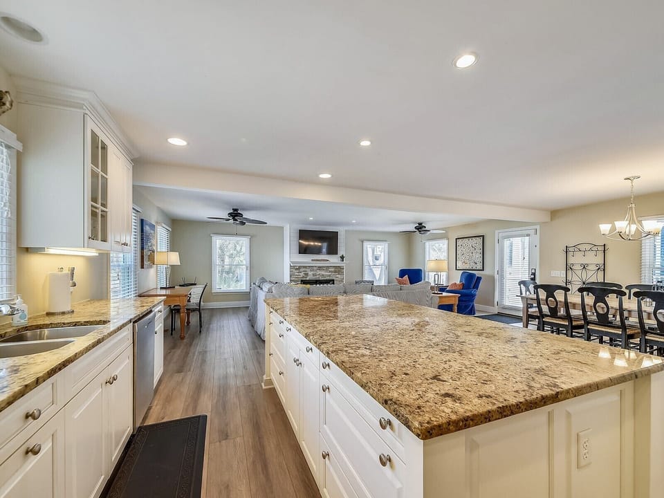 Beautiful Kitchen with Stainless Steel Appliances at 4 Driftwood