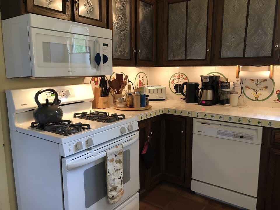 Kitchen appliances