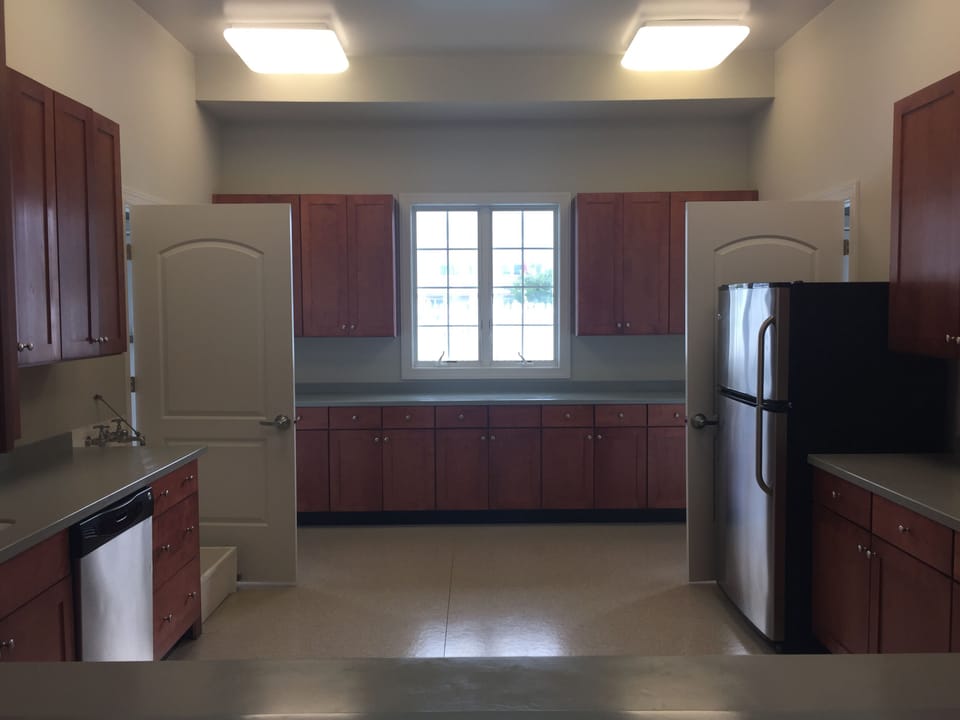 Pool Clubhouse with fridge, freezer and microwave