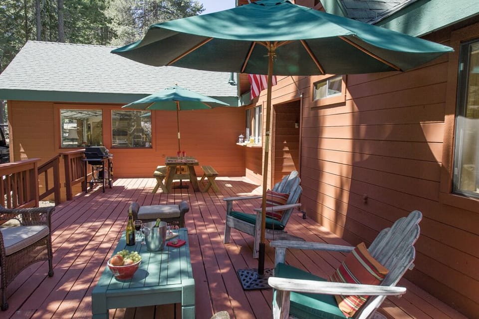 Great front deck for BBQing, dining, pass thru from kitchen, reading & relaxing.