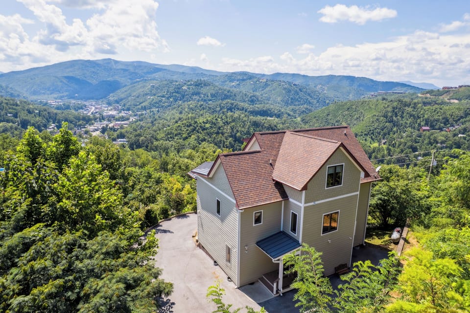 Sensational View: The Best View in Gatlinburg!