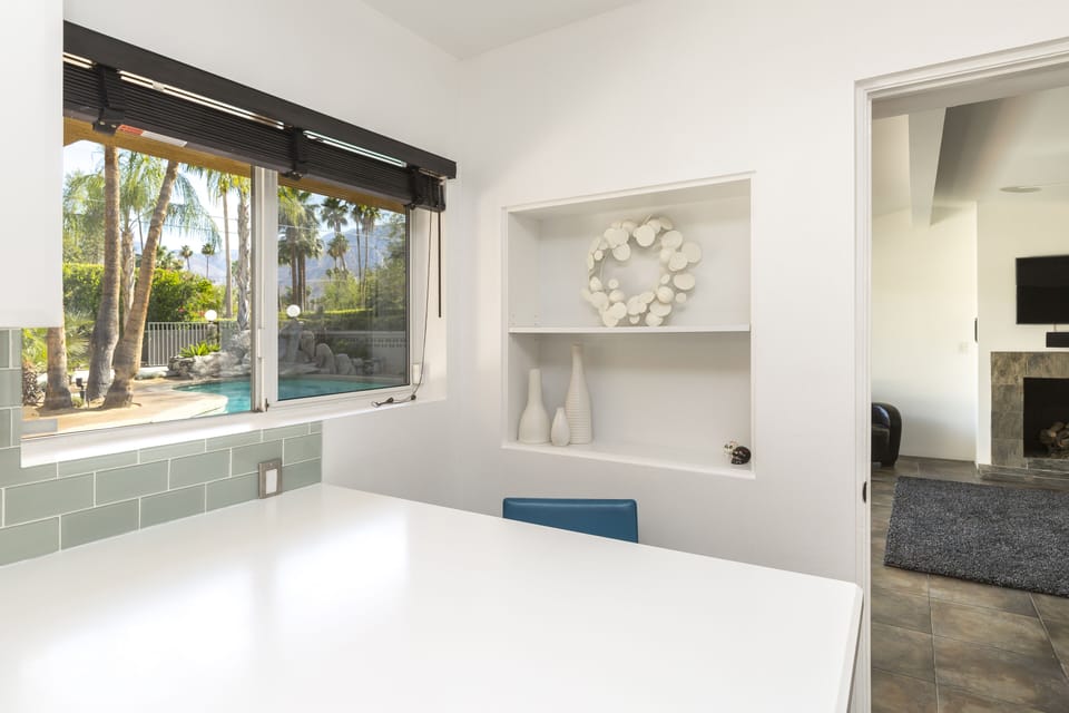 The kitchen 'nook', perfect for a workspace