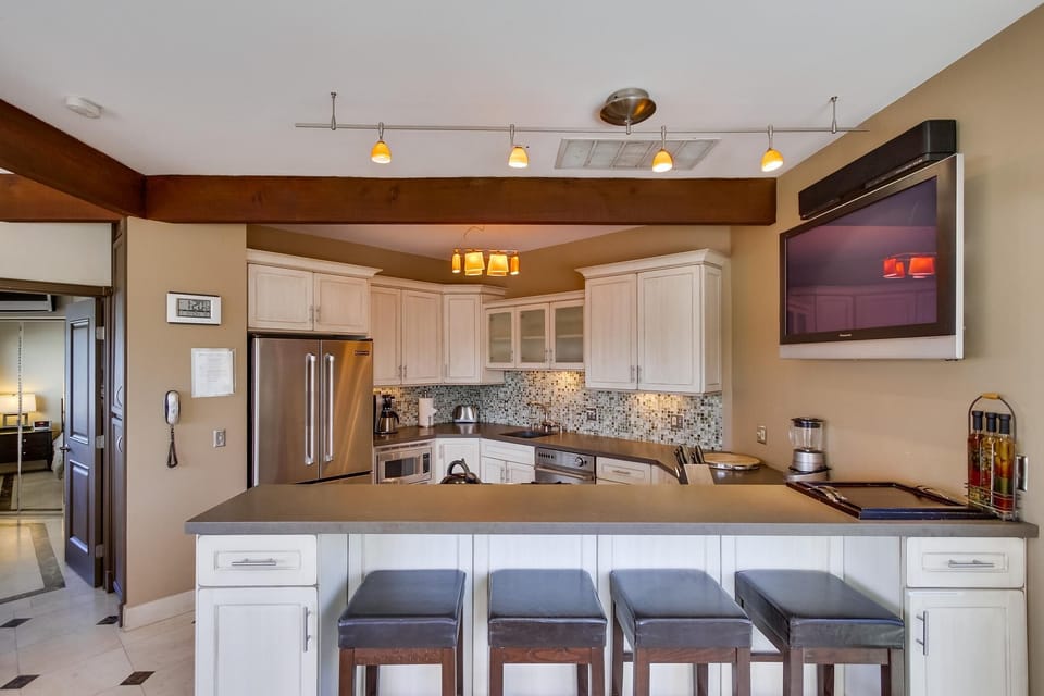 Breakfast bar for 4