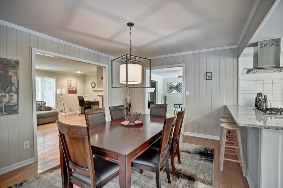 Dining Room with eat-in Kitchen counter