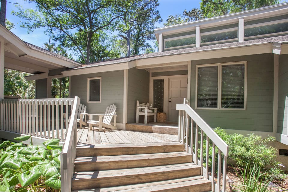 Lovely 4 bedroom, 3 bath home located in a quiet cul de sac.