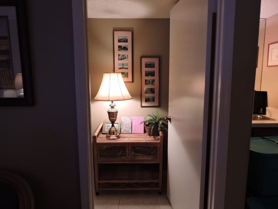 Heading into primary bedroom